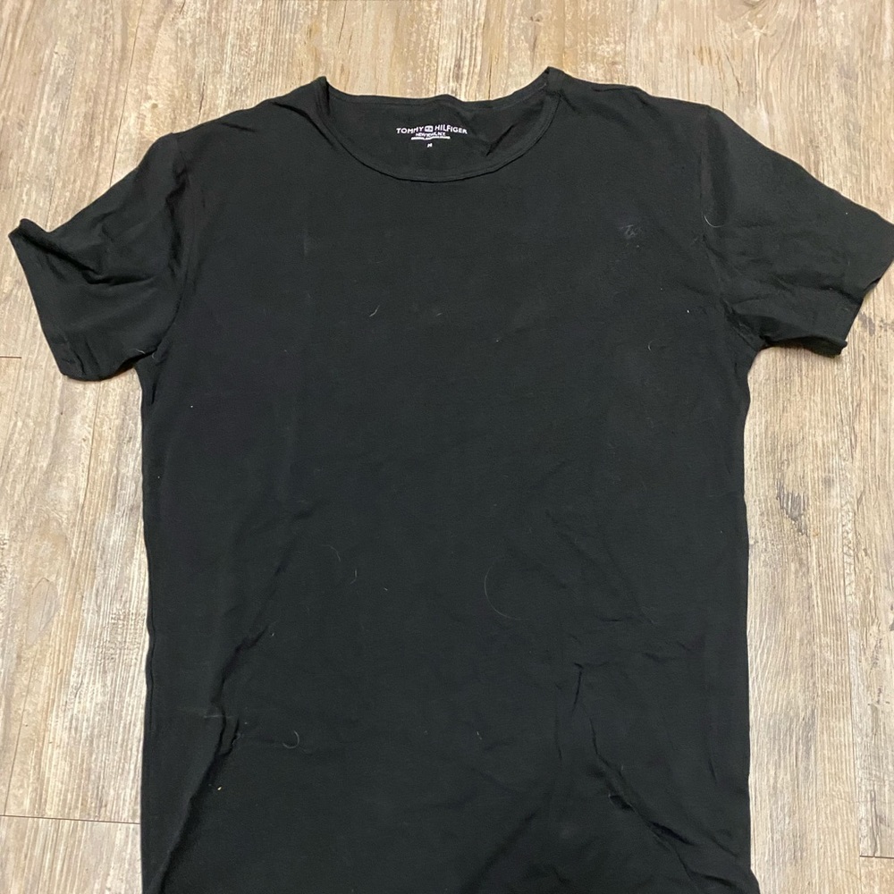 Classic Tommy Hilfiger shirt!